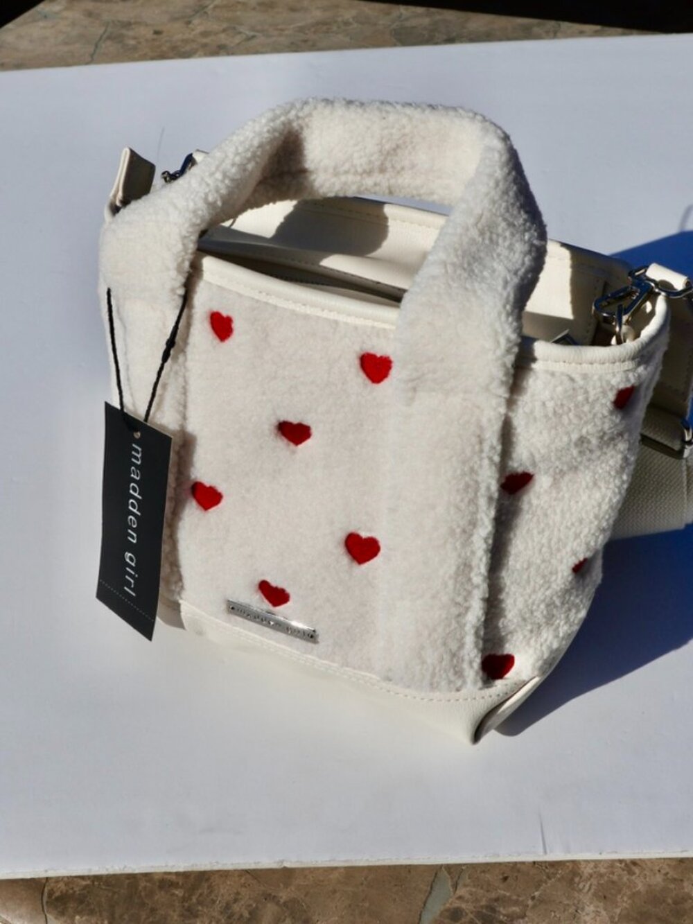 NWT Madden Girl Red Heart Sherpa Mini Tote Bag with Charms - Picture 3 of 9